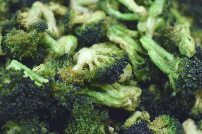 Treated broccolis with D.I.C.